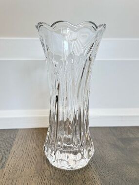 8” Clear Glass Fluted Flower Vase Glass Vase Home Decor